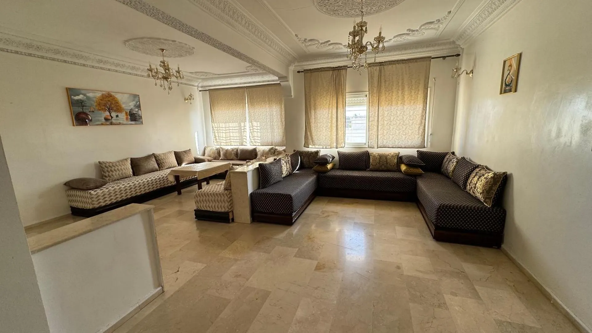 Appartement 3 Chambre Et Deux Salon Pour Les Familles Fes